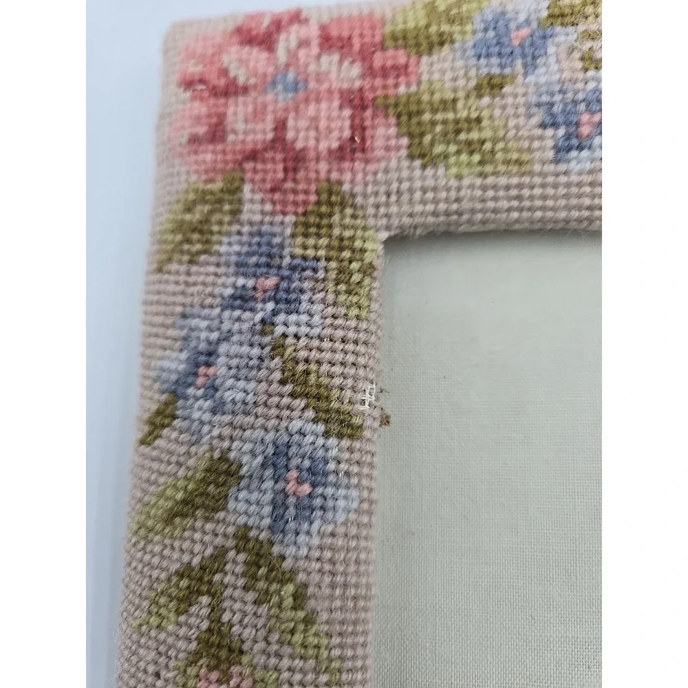 1991 Vintage Needlepoint‎ Embroidered Floral Wool Picture Frame Cottagecore